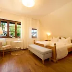 Esperort Pensionat 4*