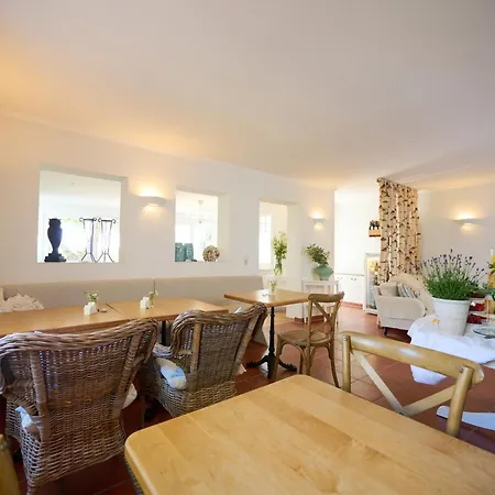 Esperort בית הארחה